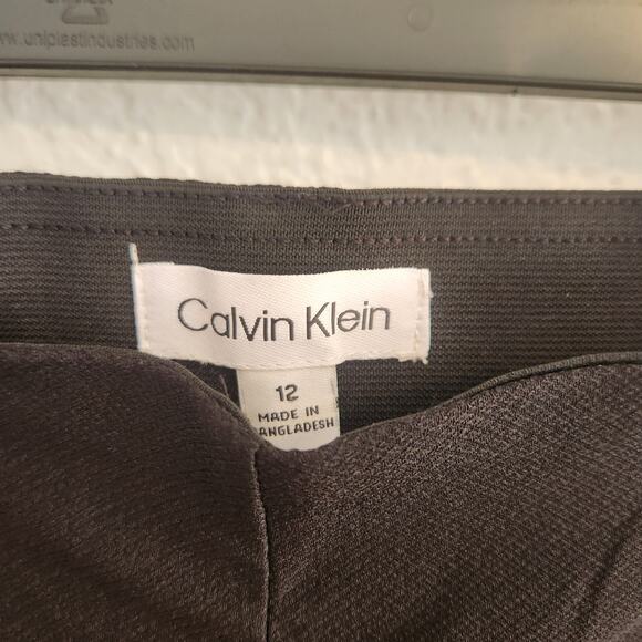 Calvin Klein Women's Size 12 Slim Fit Tapered Leg Stretch Dress Pants Black‎ NWT - Picture 3 of 5